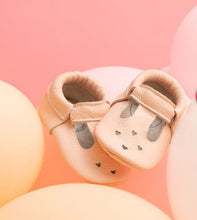 Load image into Gallery viewer, Desert rose mary jane size 3-6 months