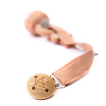 Load image into Gallery viewer, Feeder Keeper ( Bloom )