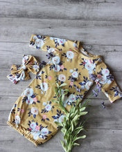 Load image into Gallery viewer, Mustard baby gown and bow headband
