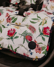 Load image into Gallery viewer, Oioi reversible pram liner - botanical