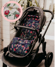 Load image into Gallery viewer, Oioi reversible pram liner - botanical