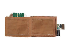 Load image into Gallery viewer, Photo album Jelekros the lion