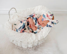 Load image into Gallery viewer, Pink flowers baby gown and bow headband