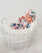 Load image into Gallery viewer, Pink flowers baby gown and bow headband