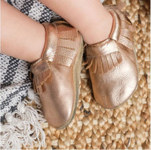 Load image into Gallery viewer, Rose gold baby moccasin