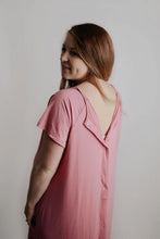 Load image into Gallery viewer, Three little tots maternity labor gown - Rose