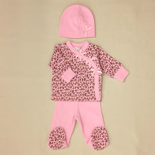 Load image into Gallery viewer, Take me home layette set long sleeve girl prints- pink cheetah