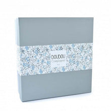 Load image into Gallery viewer, Blue BEAR comforter with petals - BOH'AIME