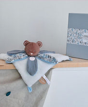 Load image into Gallery viewer, Blue BEAR comforter with petals - BOH'AIME