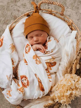 Load image into Gallery viewer, Snuggle Honey Organic muslin wrap