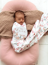 Load image into Gallery viewer, Snuggle Honey camille and jewel pink reversible milestone cards