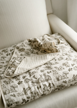 Load image into Gallery viewer, 'WOODLAND' NURSERY - PREMIUM MUSLIN CRIB QUILT & SHAM SET