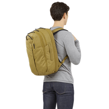 Load image into Gallery viewer, Thule Aion travel backpack 28L (Nutria brown)
