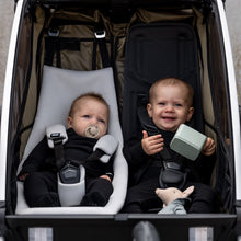 Load image into Gallery viewer, Thule Chariot infant sling for bike trailers
