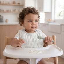 Load image into Gallery viewer, Muslin Bibs in White
