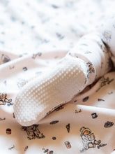 Load image into Gallery viewer, Sweet Paddington | Organic Zipper Footie

