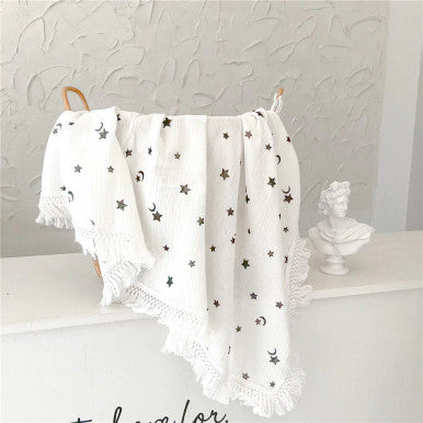 Annie & Charles® patterned muslin blanket (Moon & Stars)
