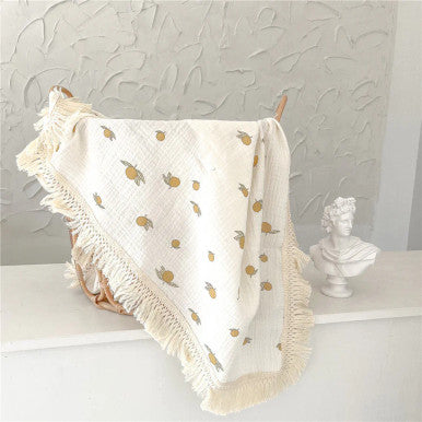 Annie & Charles® patterned muslin blanket (Lemon)