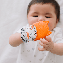 Load image into Gallery viewer, Teething Mittens - FOX MIT | Itzy Ritzy
