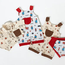 Load image into Gallery viewer, L&#39;oved Baby Organic Bandana Bib 3-Pack in London Paddington™
