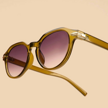 Load image into Gallery viewer, Sunglasses - Lara

