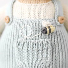 Load image into Gallery viewer, Charlie the honey bear, gives 10 meals
