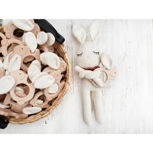Load image into Gallery viewer, Crochet Crinkle Ears Bunny
