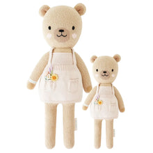 Load image into Gallery viewer, Goldie the honey bear, gives 10 meals (20 inches)
