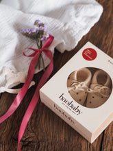 Load image into Gallery viewer, Baobaby soft baby shoes, Stars white
