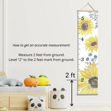 Load image into Gallery viewer, Canvas kis growth chart africa animals
