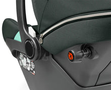 Load image into Gallery viewer, City Loop + Urban Mobility Infant Car Seat and Stroller Combo
