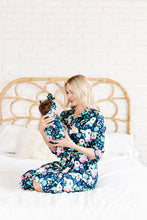 Load image into Gallery viewer, Navy floral mommy robe
