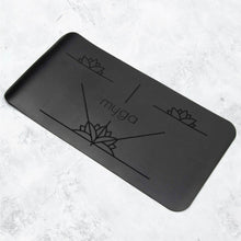 Load image into Gallery viewer, Yoga Alignment Pad - Black
