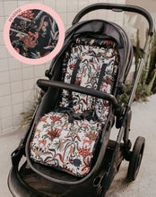 Load image into Gallery viewer, Reversible pram liner-Jungle
