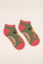 Load image into Gallery viewer, Vintage flora trainer socks- sage
