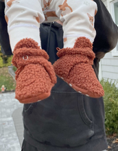 Load image into Gallery viewer, Sherpa Snap Booties Ginger
