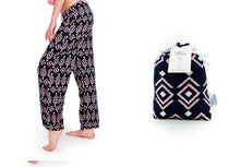 Load image into Gallery viewer, Hello Mello Dreamscape Lounge Pant
