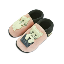 Load image into Gallery viewer, Baobaby Soft Sole Baby Shoes, Classics, Cat´s Kiss pink
