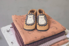 Load image into Gallery viewer, Baobaby Soft Sole Baby Shoes, Classics, Spikey powder
