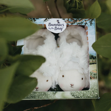 Load image into Gallery viewer, Bunnie by the Bay -Kiddo booties
