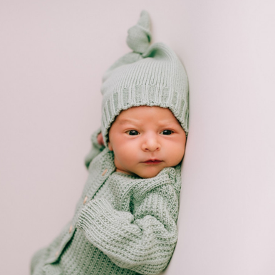 Mint knot hat