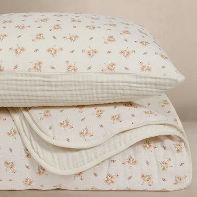 'DAINTY FLORAL' - PREMIUM MUSLIN CRIB QUILT & SHAM SET