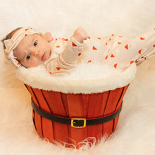 Load image into Gallery viewer, Stroller Society Christmas Baby Gowns For Newborns - Santa and Pink Bow Pine
