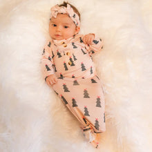 Load image into Gallery viewer, Stroller Society Christmas Baby Gowns For Newborns - Santa and Pink Bow Pine
